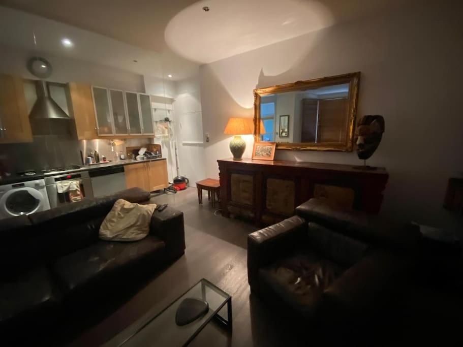 Large Studio Flat In Kensington Лондон Экстерьер фото